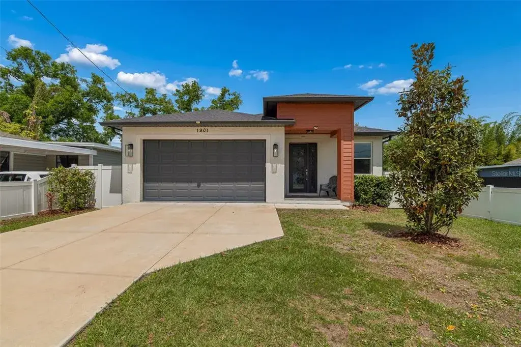 Property for sale at 1901 W CLUSTER AVENUE, TAMPA, FL, 33604
