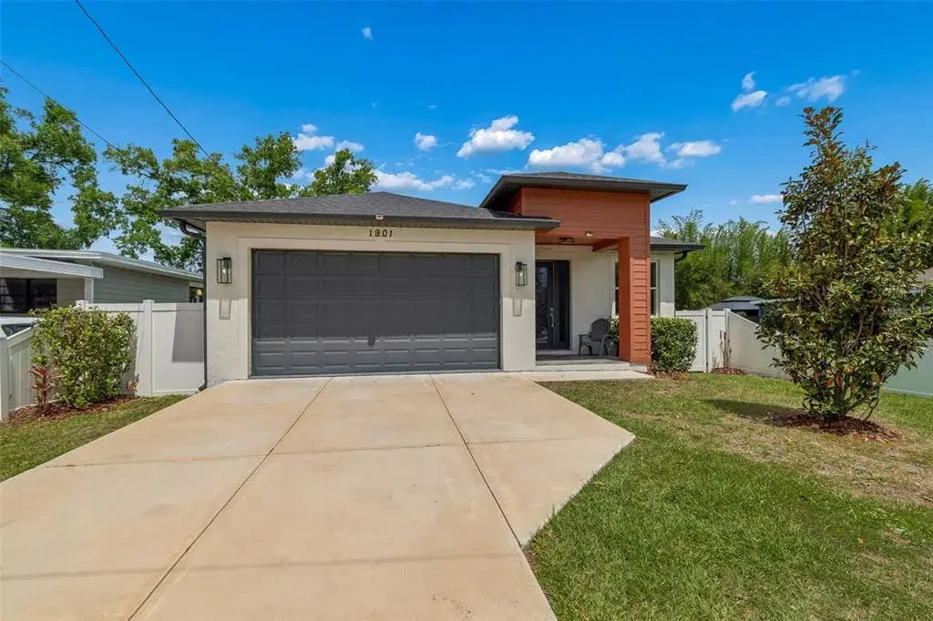 Property for sale at 1901 W CLUSTER AVENUE, TAMPA, FL, 33604