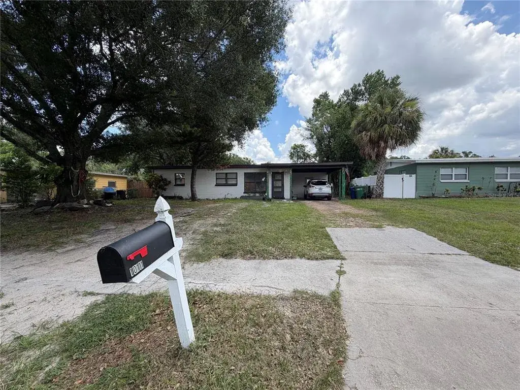 Property for sale at 10111 N OLA AVENUE, TAMPA, FL, 33612