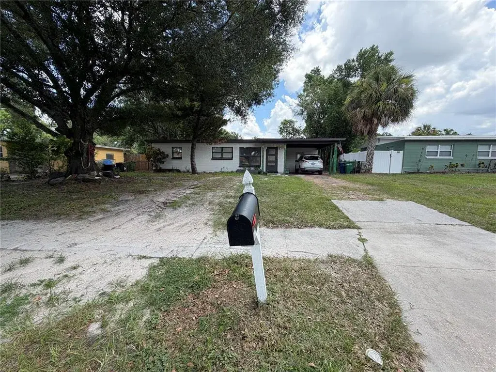 Property for sale at 10111 N OLA AVENUE, TAMPA, FL, 33612