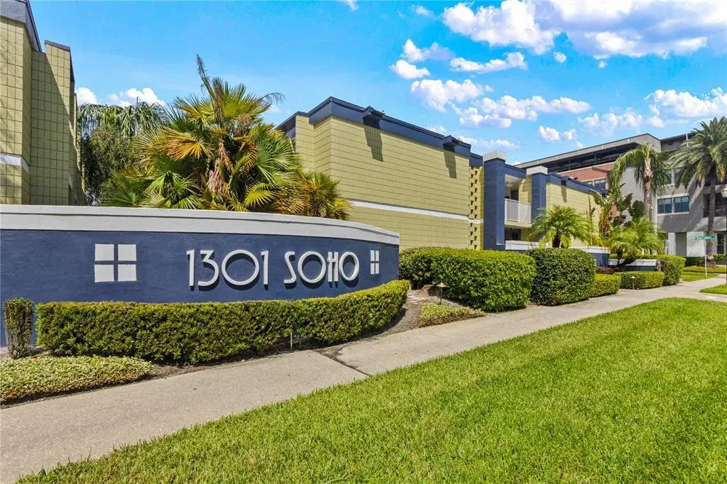 Property for sale at 1301 S HOWARD AVENUE UNIT B18, TAMPA, FL, 33606