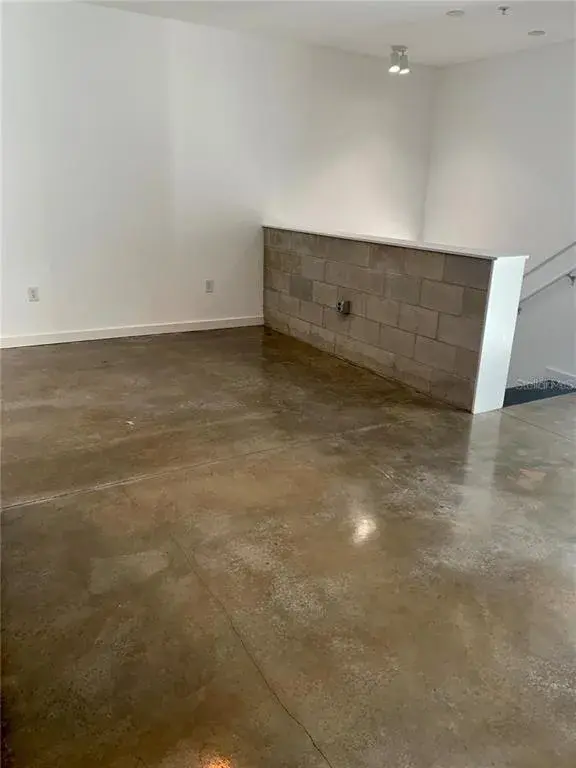 Property for sale at 5008 S MACDILL AVENUE UNIT 19, TAMPA, FL, 33611