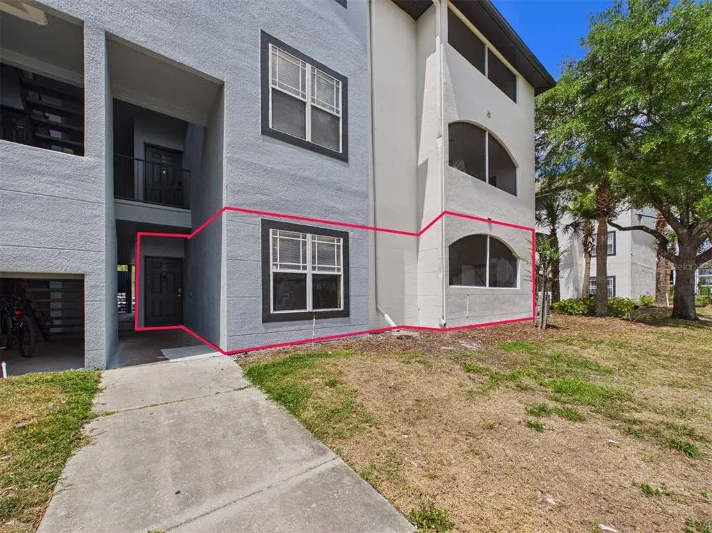 Property for sale at 16305 ENCLAVE VILLAGE DRIVE UNIT 102, TAMPA, FL, 33647