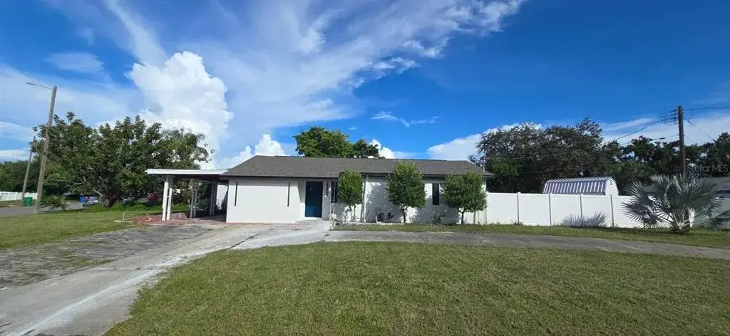 Property for sale at 4112 W WALLACE AVENUE, TAMPA, FL, 33611