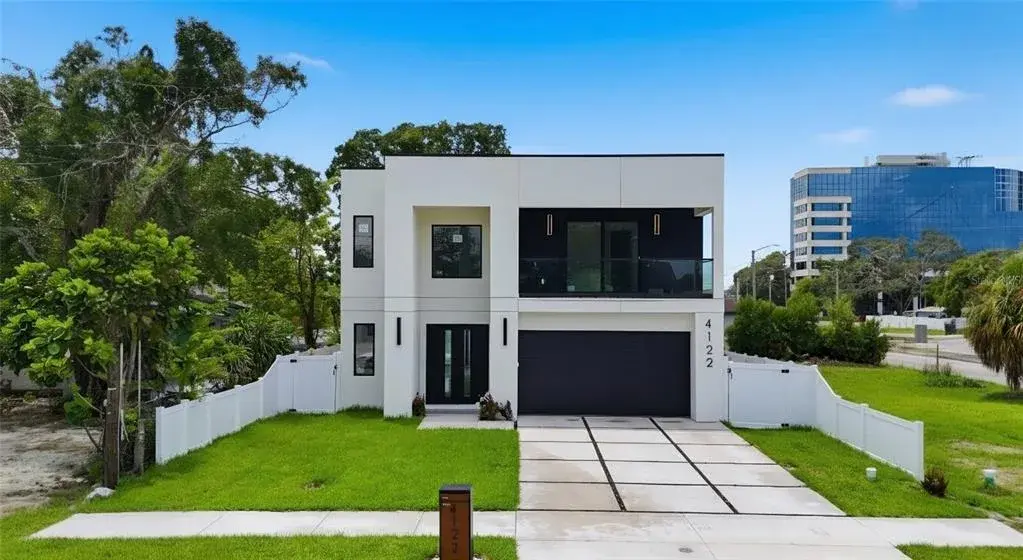 Property for sale at 4122 W NASSAU STREET, TAMPA, FL, 33607