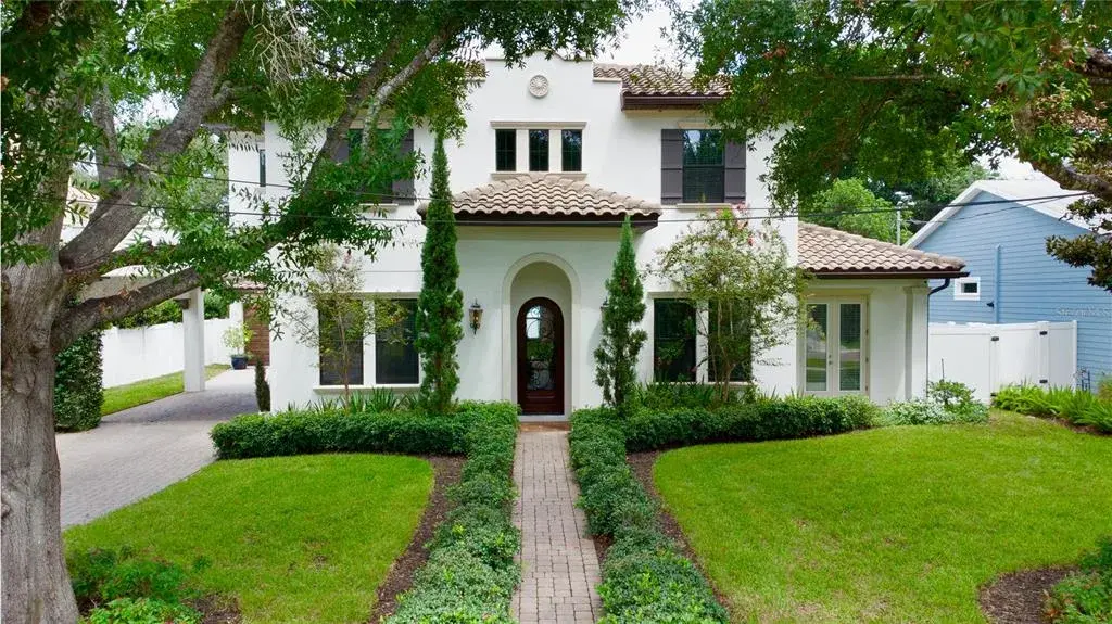 Property for sale at 3917 W SAN LUIS STREET, TAMPA, FL, 33629