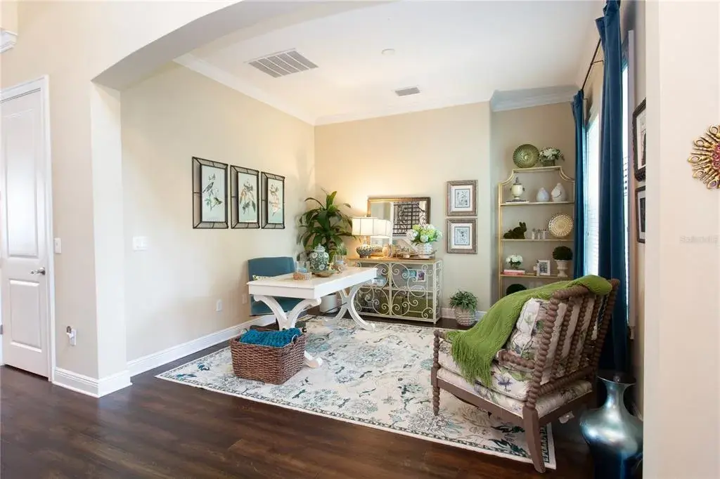 Property for sale at 3917 W SAN LUIS STREET, TAMPA, FL, 33629