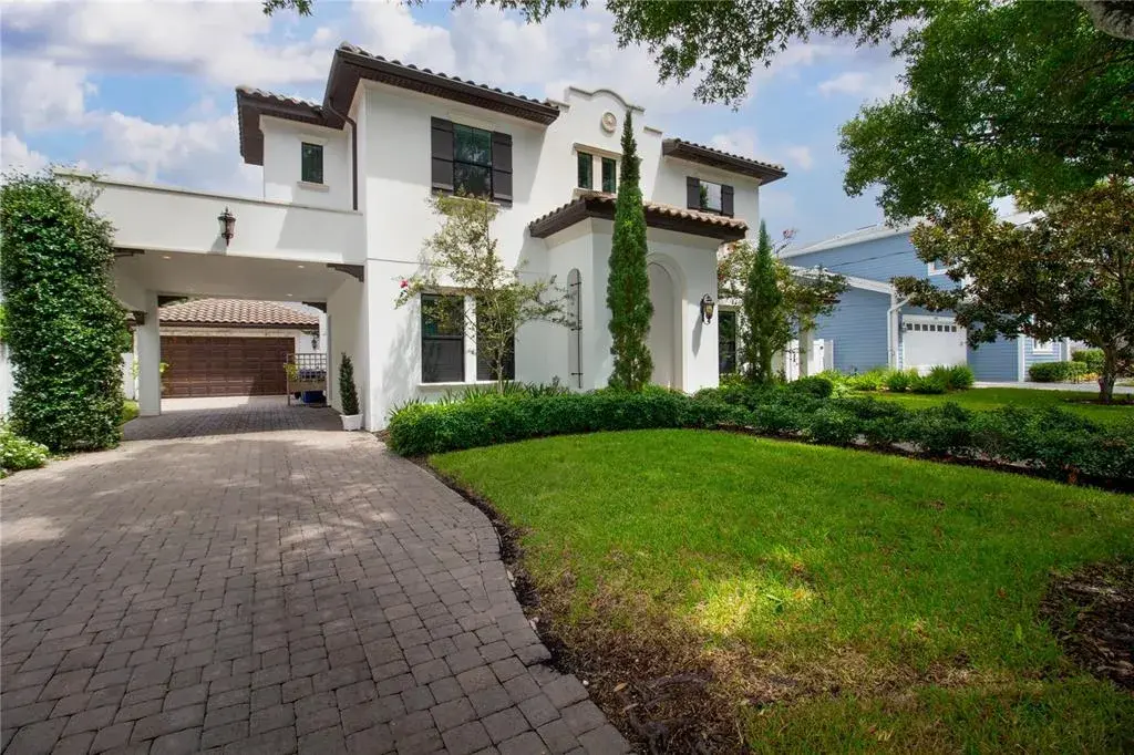 Property for sale at 3917 W SAN LUIS STREET, TAMPA, FL, 33629
