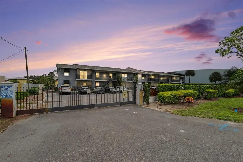 Property for sale at 3711 W IOWA AVE UNIT 115, TAMPA, FL, 33611