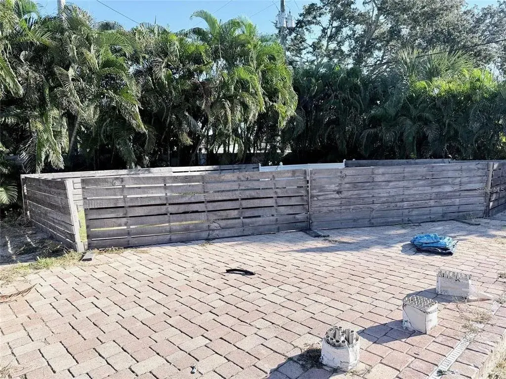 Property for sale at 3626 S OMAR AVENUE, TAMPA, FL, 33629