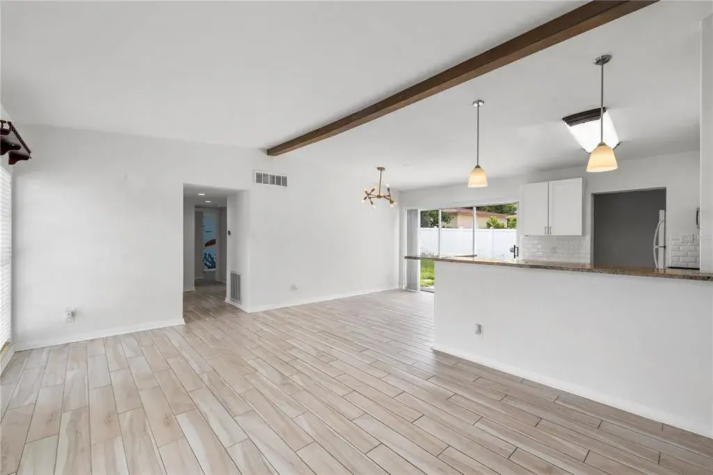 Property for sale at 2125 W HIAWATHA STREET, TAMPA, FL, 33604