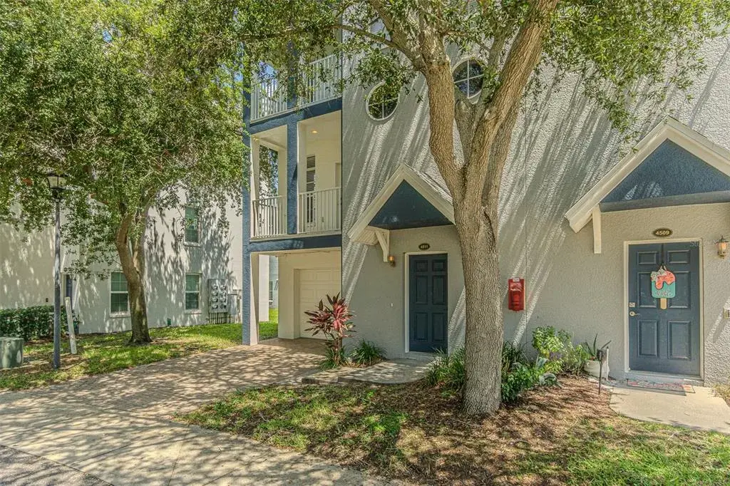 Property for sale at 4511 LEGACY PARK DRIVE, TAMPA, FL, 33611