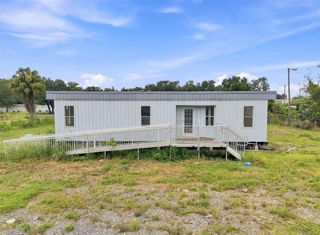 Property for sale at 4946 E HILLSBOROUGH AVENUE, TAMPA, FL, 33610