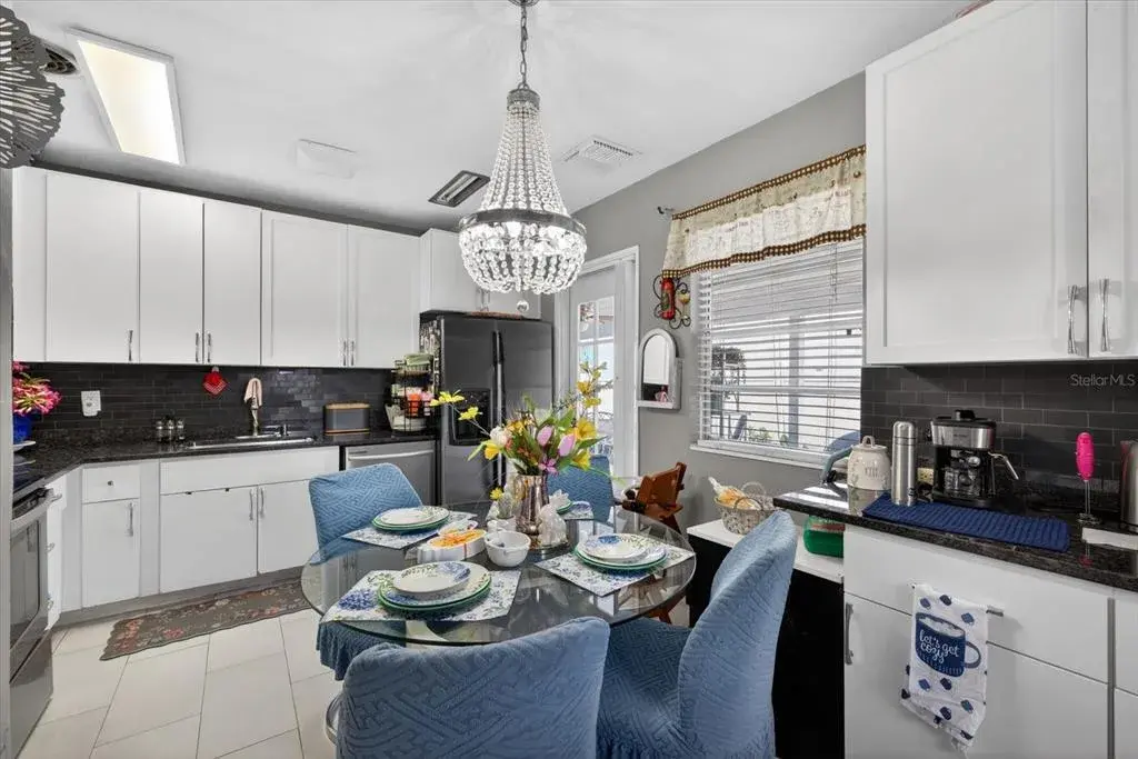 Property for sale at 611 N BRADFORD AVENUE, TAMPA, FL, 33609