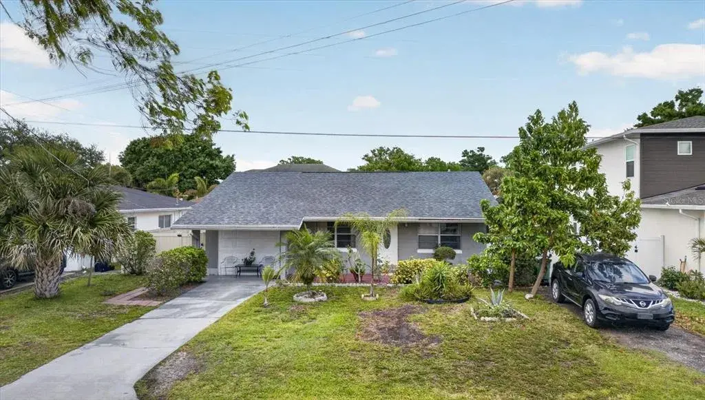Property for sale at 611 N BRADFORD AVENUE, TAMPA, FL, 33609