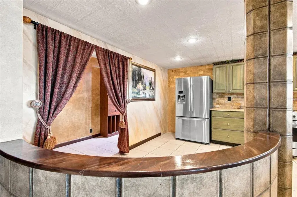 Property for sale at 5700 MARINER STREET UNIT 204W, TAMPA, FL, 33609