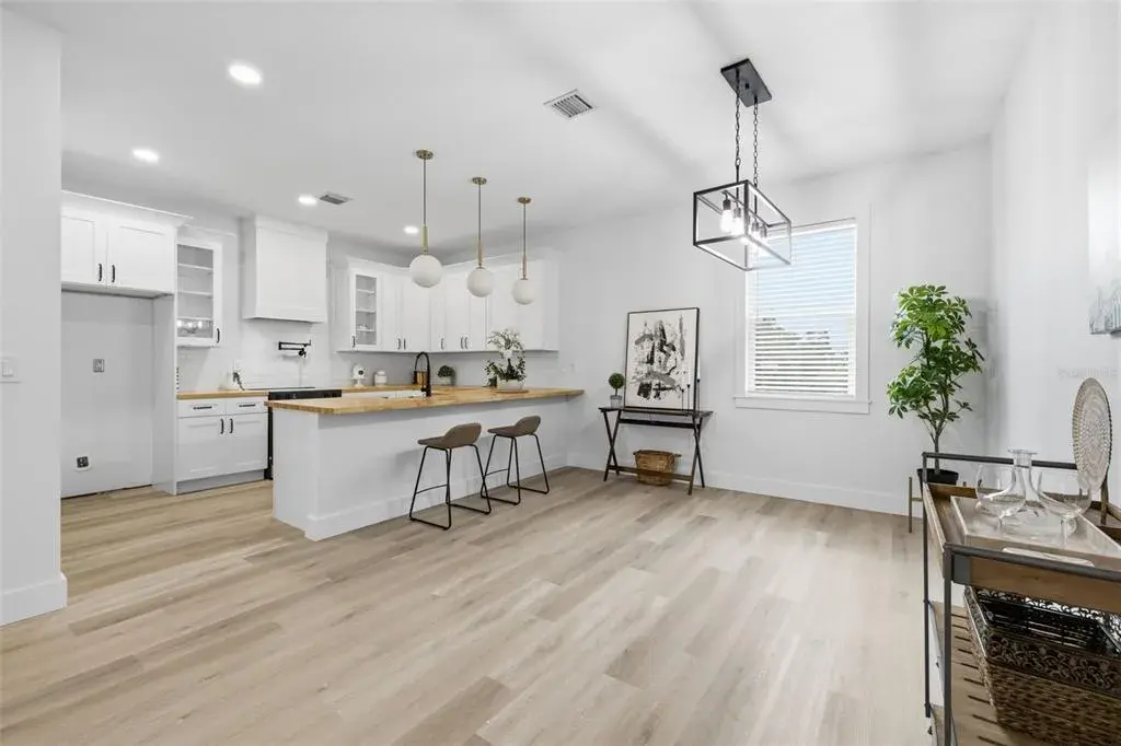 Property for sale at 2138 W NASSAU STREET UNIT 3, TAMPA, FL, 33607