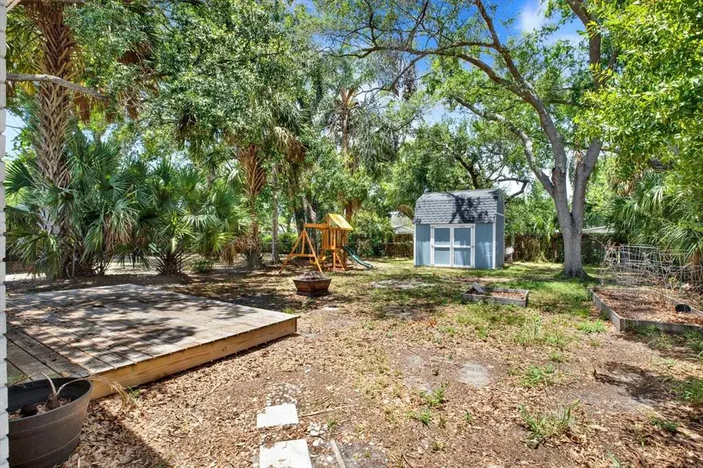 Property for sale at 3813 W WISCONSIN AVENUE, TAMPA, FL, 33616
