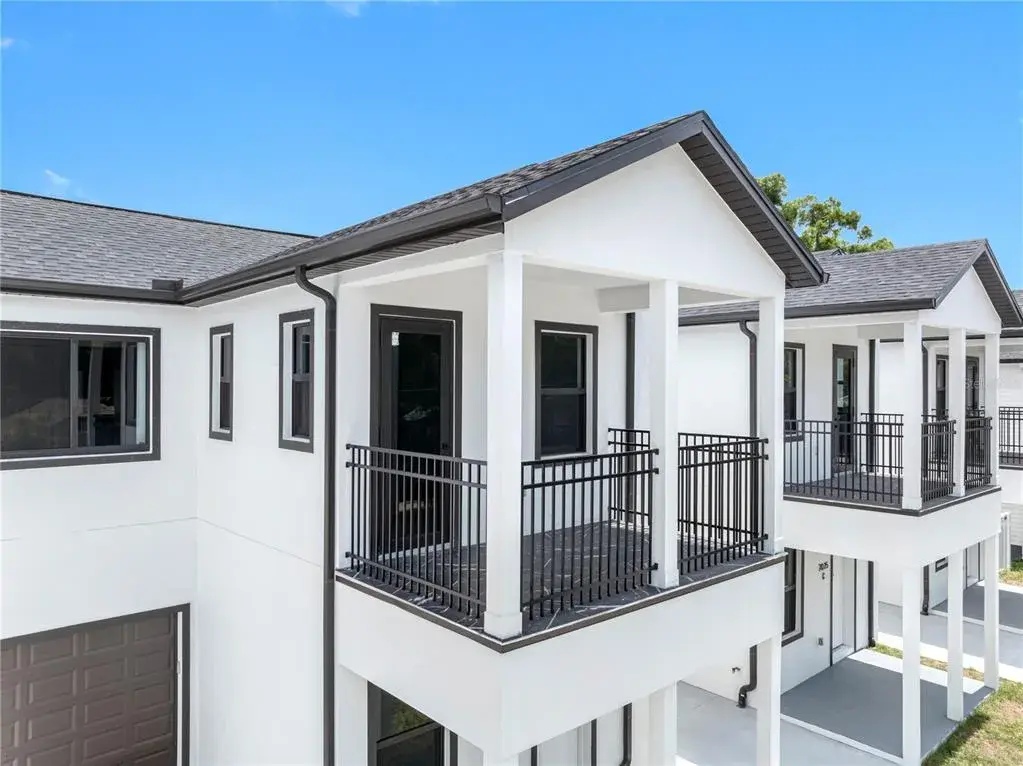 Property for sale at 7015 N CENTRAL AVENUE Unit B, TAMPA, FL, 33604
