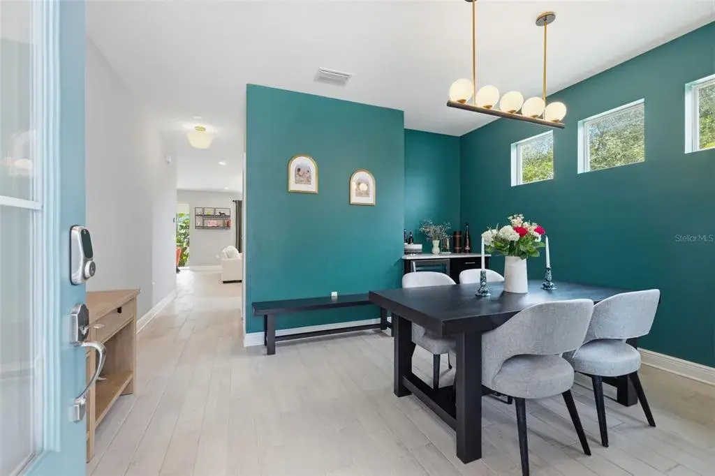 Property for sale at 2422 W CARMEN STREET, TAMPA, FL, 33609