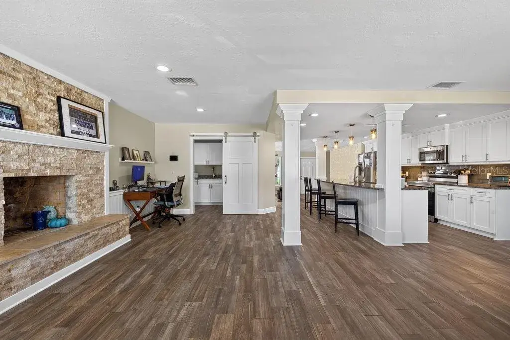 Property for sale at 4710 W TRILBY AVENUE, TAMPA, FL, 33616