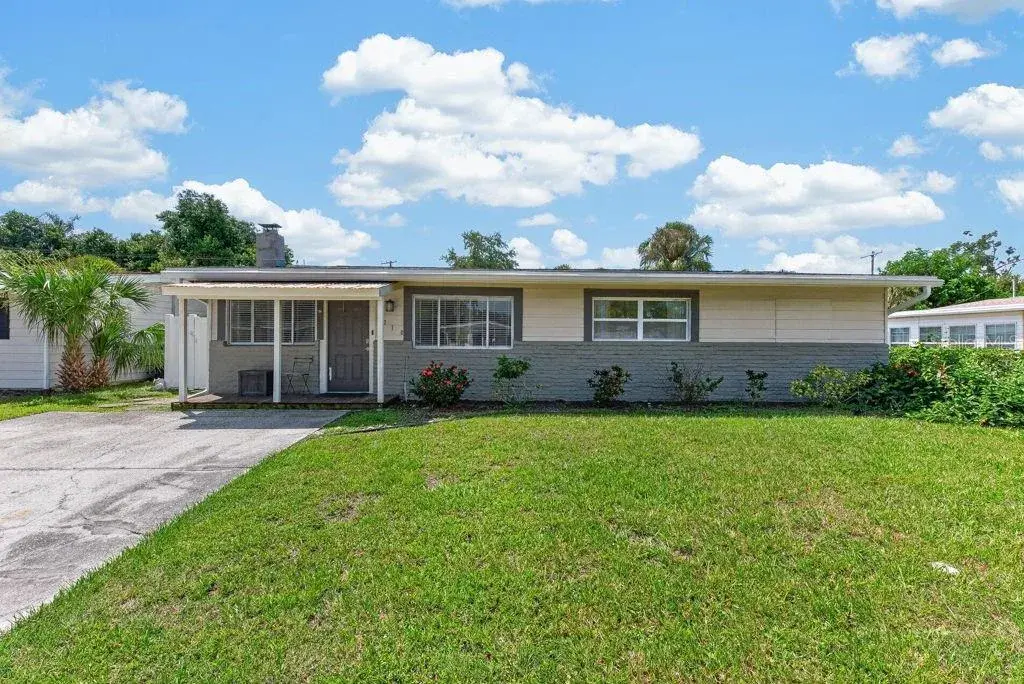 Property for sale at 4710 W TRILBY AVENUE, TAMPA, FL, 33616