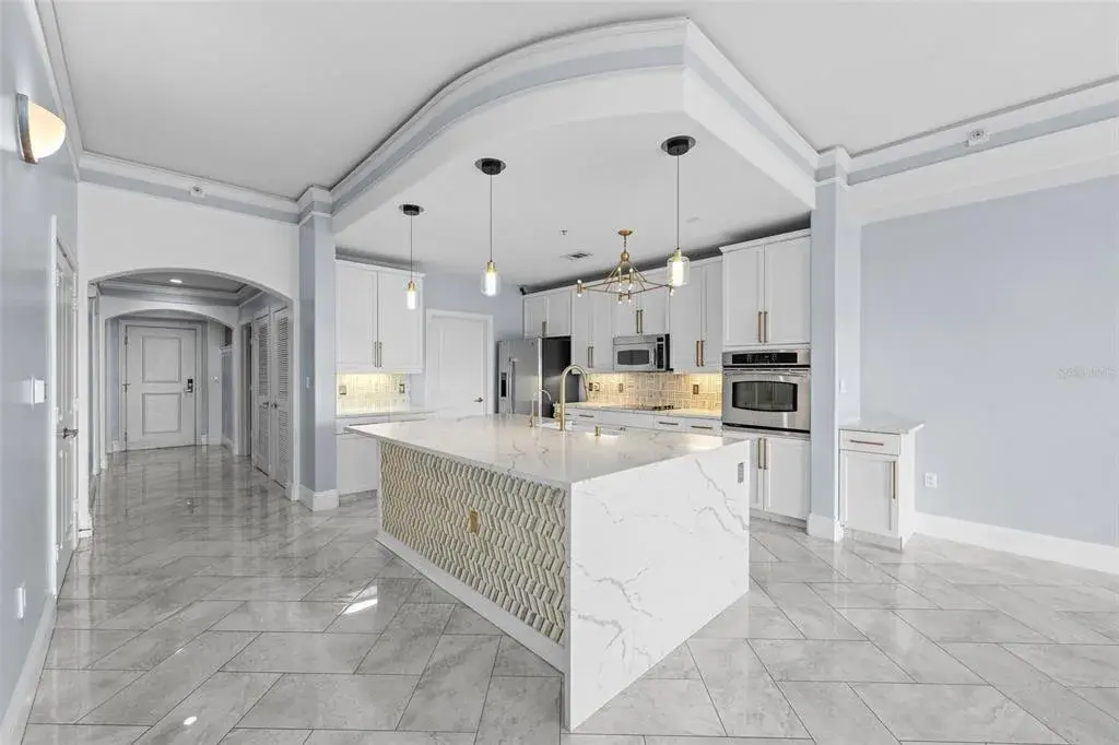 Property for sale at 509 W BAY STREET UNIT 305, TAMPA, FL, 33606