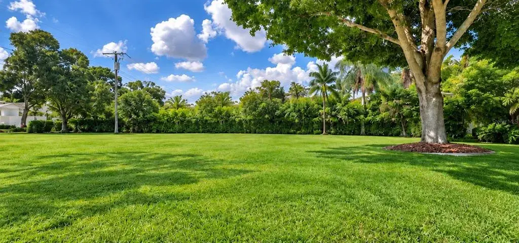 Property for sale at 5002 W JUNO STREET, TAMPA, FL, 33629
