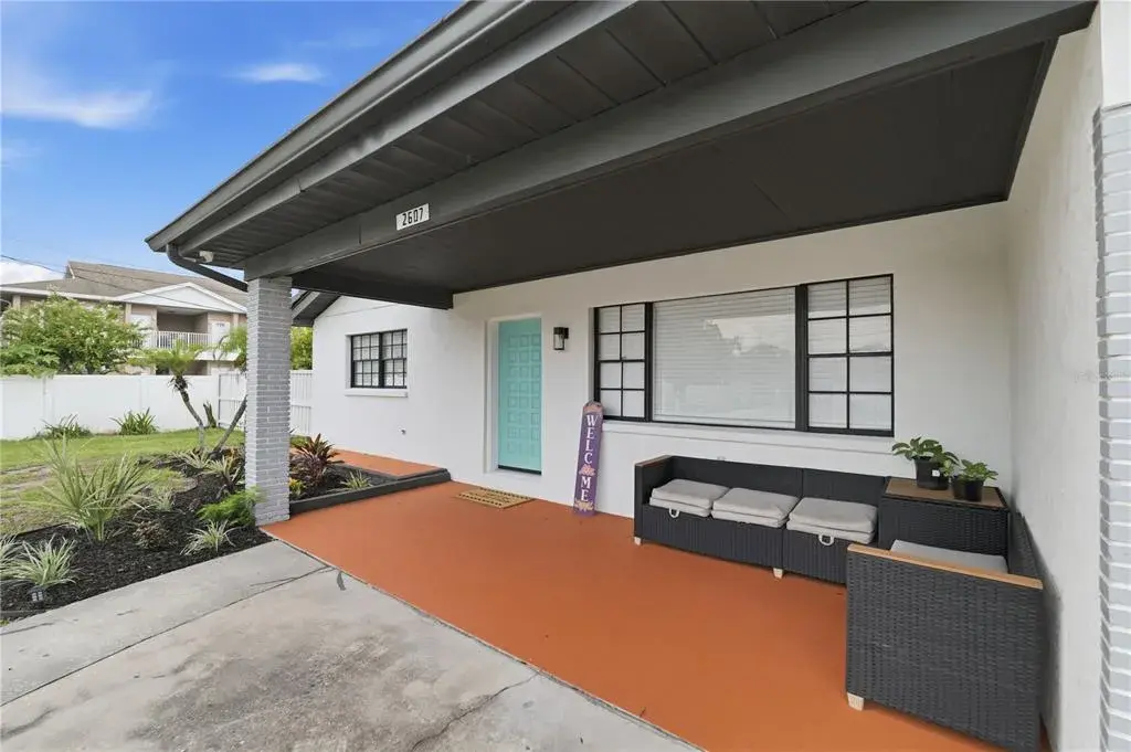Property for sale at 2607 W CREST AVENUE, TAMPA, FL, 33614