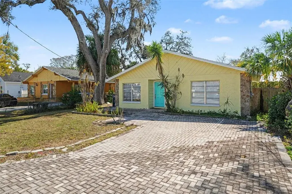 Property for sale at 412 W IDLEWILD AVENUE, TAMPA, FL, 33604