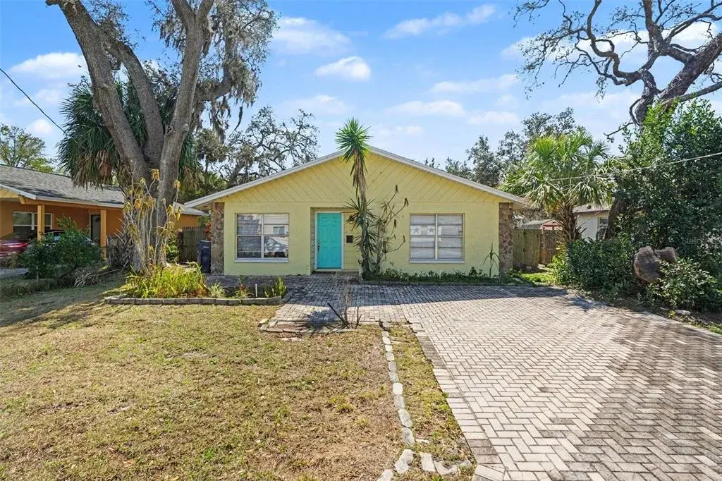 Property for sale at 412 W IDLEWILD AVENUE, TAMPA, FL, 33604