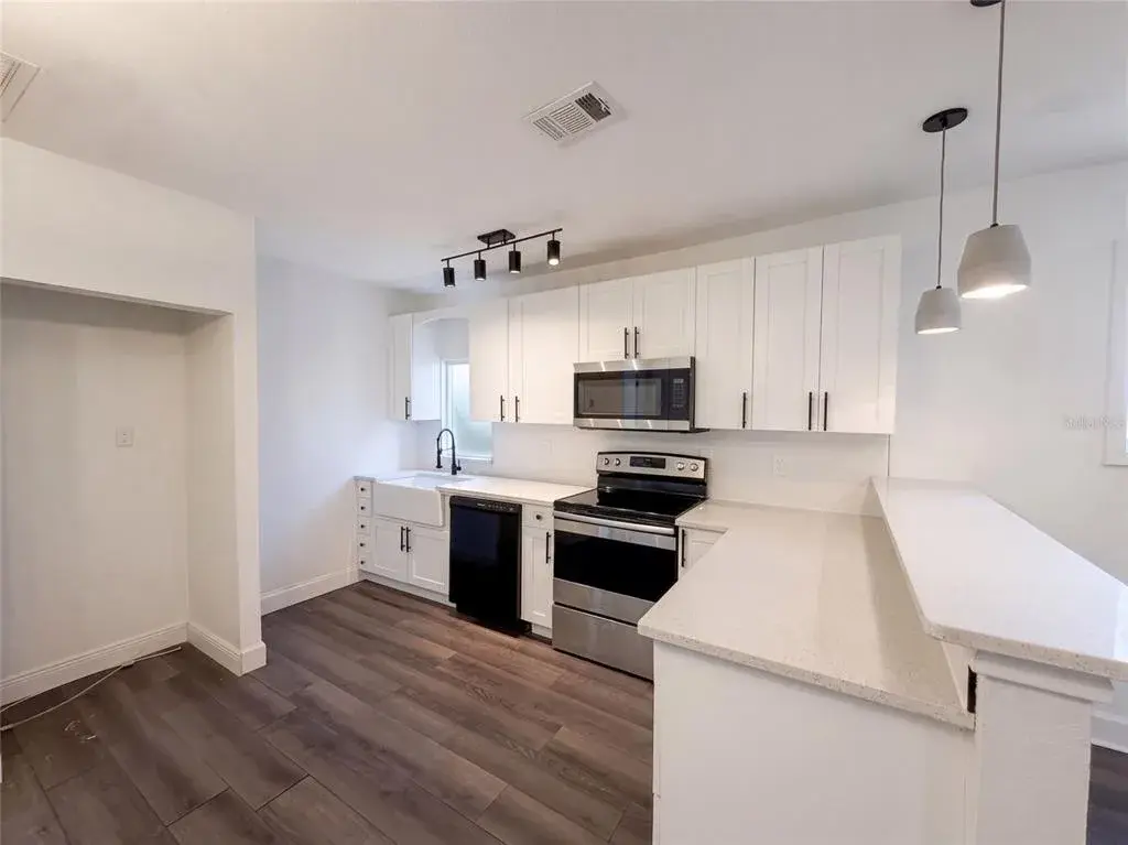 Property for sale at 212 W HIAWATHA STREET, TAMPA, FL, 33604