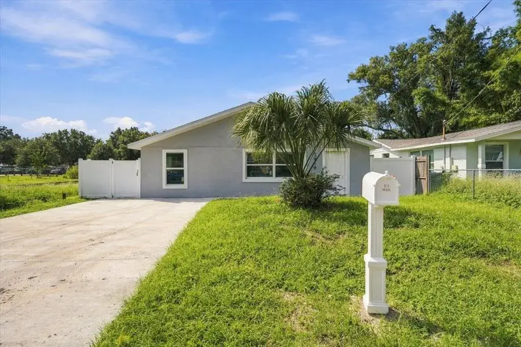 Property for sale at 2919 E 19TH AVENUE, TAMPA, FL, 33605