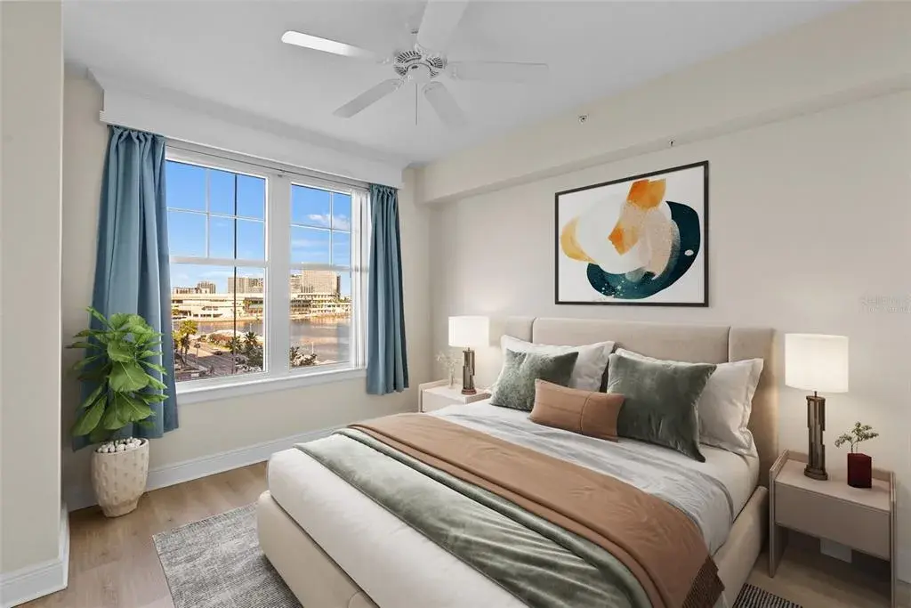 Owner's bedroom - virtually staged