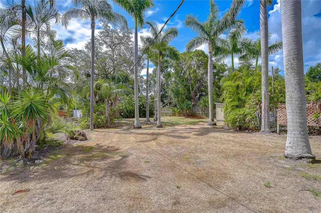 Property for sale at 5006 W DICKENS AVENUE, TAMPA, FL, 33629