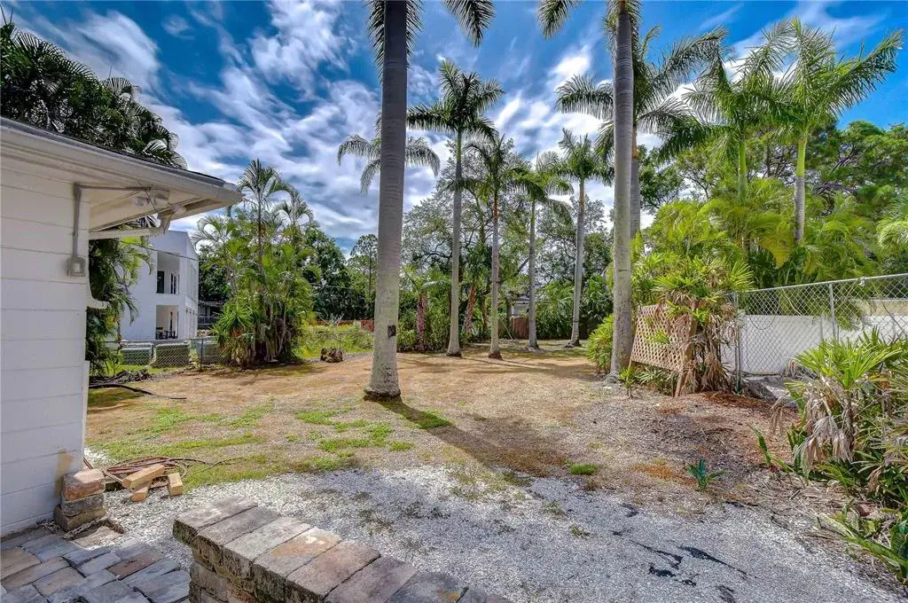 Property for sale at 5006 W DICKENS AVENUE, TAMPA, FL, 33629