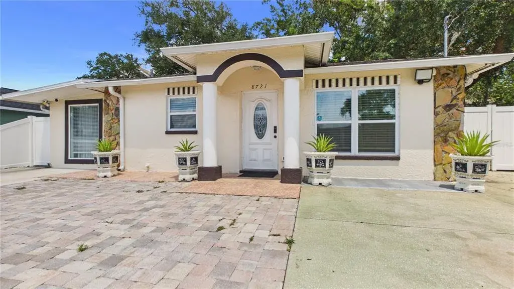 Property for sale at 8721 N ORANGEVIEW AVENUE, TAMPA, FL, 33617