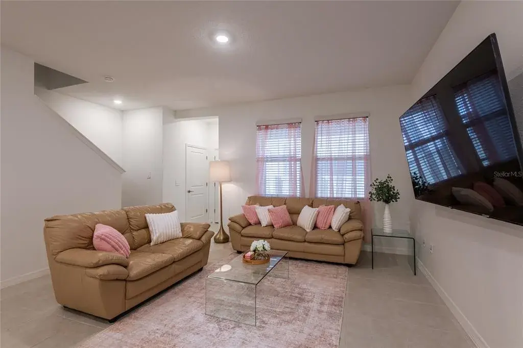Property for sale at 10807 E FORT WHITE COURT, TAMPA, FL, 33647