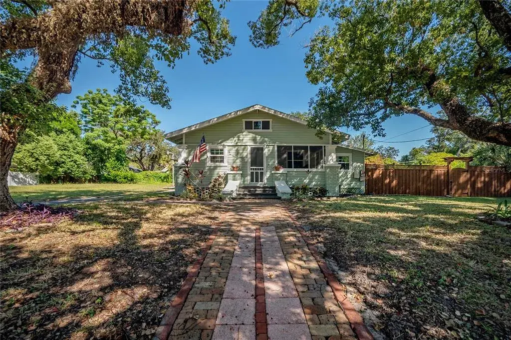 Property for sale at 1404 E CAYUGA STREET, TAMPA, FL, 33603
