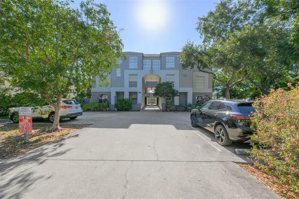 Property for sale at 606 S GLEN AVENUE UNIT 10, TAMPA, FL, 33609