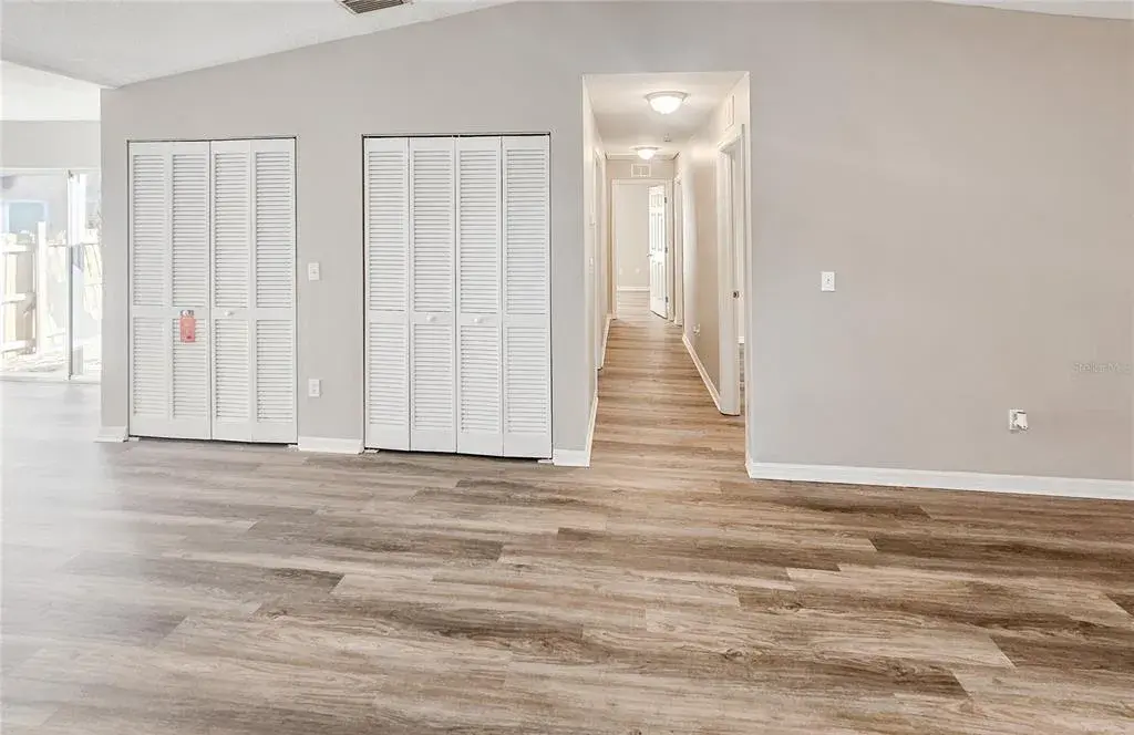 Property for sale at 1013 E ESKIMO AVENUE, TAMPA, FL, 33604