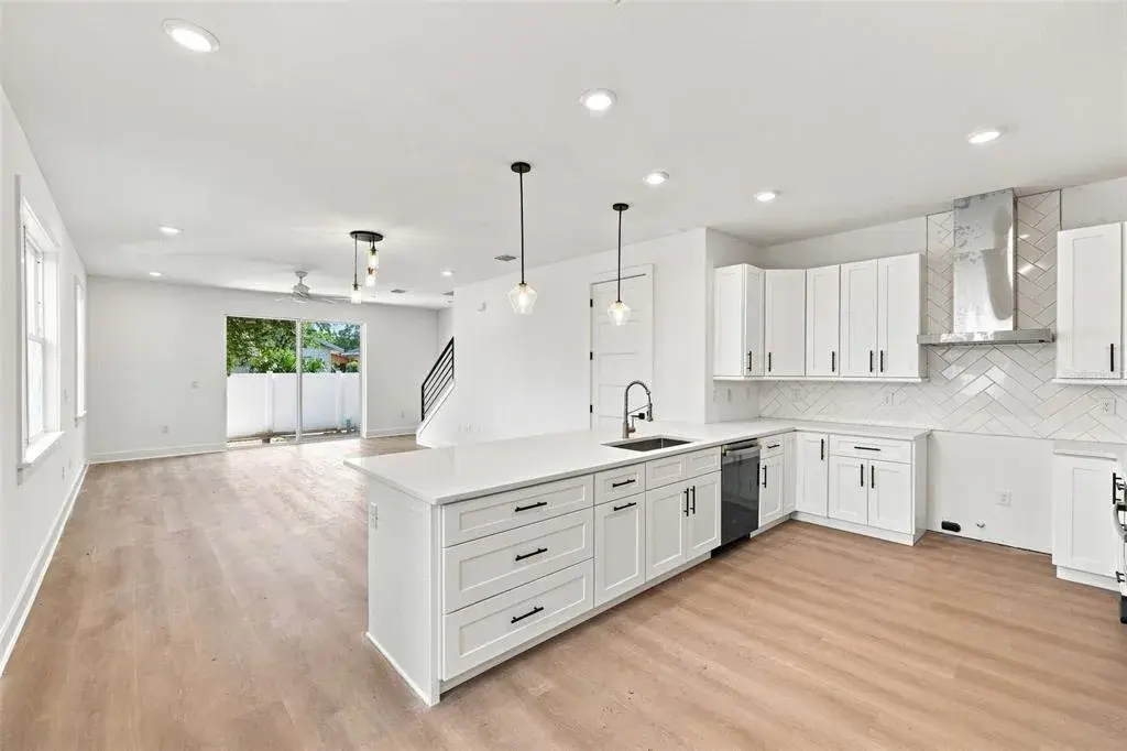 Property for sale at 2508 W GRAY STREET UNIT 2, TAMPA, FL, 33609