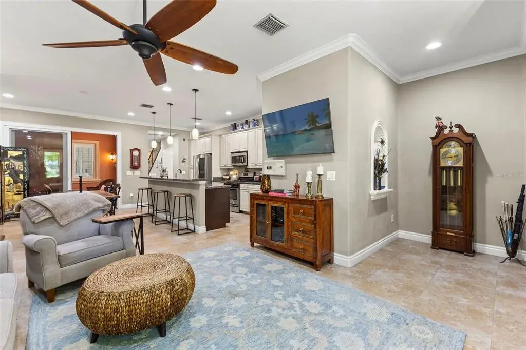 Property for sale at 3819 W DALE AVENUE UNIT 6, TAMPA, FL, 33609
