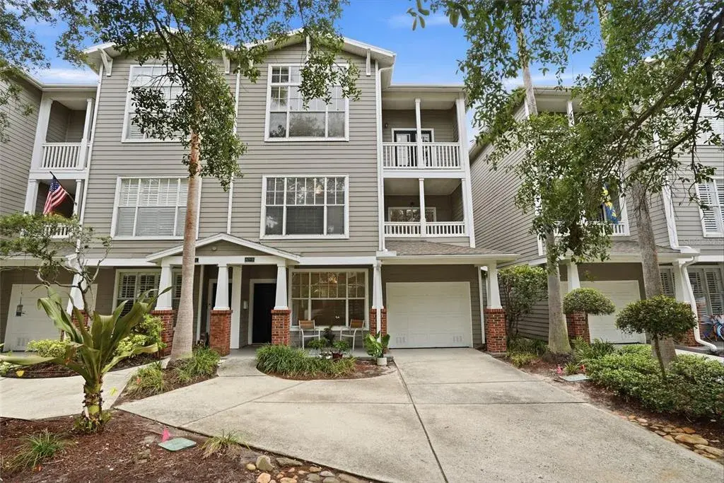 3 story Townhome Hyde Park Village