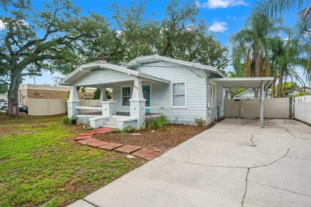 Property for sale at 102 W NORTH STREET, TAMPA, FL, 33604