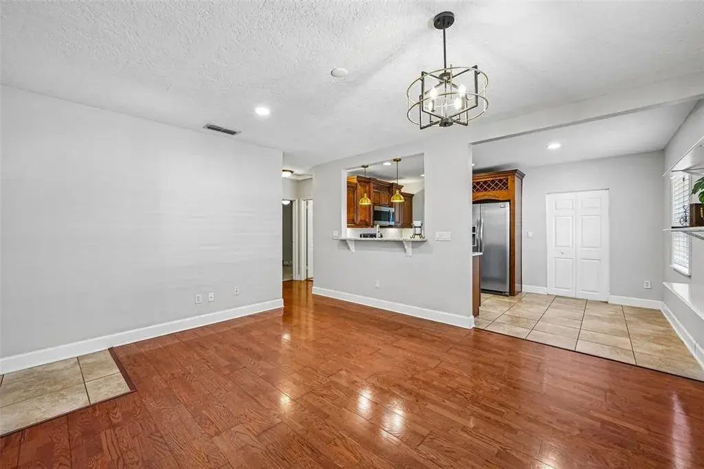 Property for sale at 3924 W BAY VIEW AVENUE, TAMPA, FL, 33611
