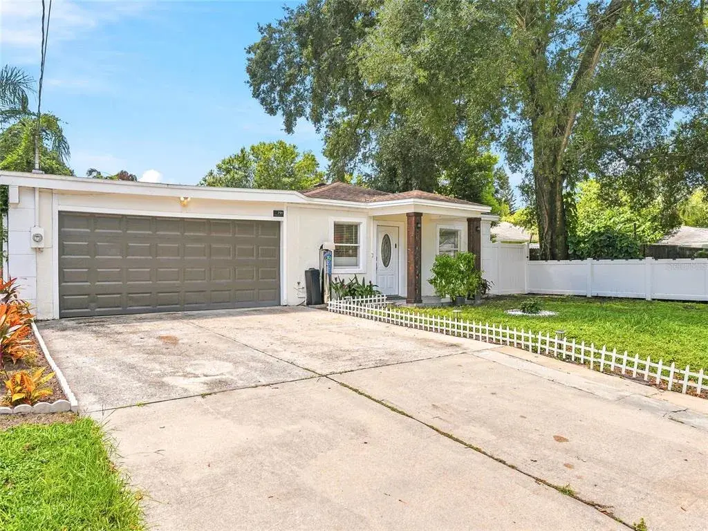 Property for sale at 701 E CRENSHAW STREET, TAMPA, FL, 33604