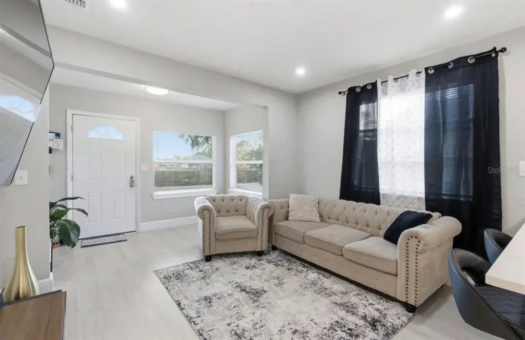 Property for sale at 2717 W CHERRY STREET, TAMPA, FL, 33607
