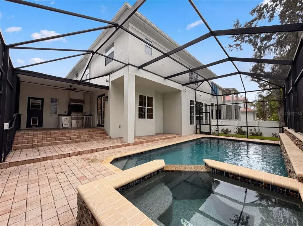 Property for sale at 5105 W NEPTUNE WAY, TAMPA, FL, 33609