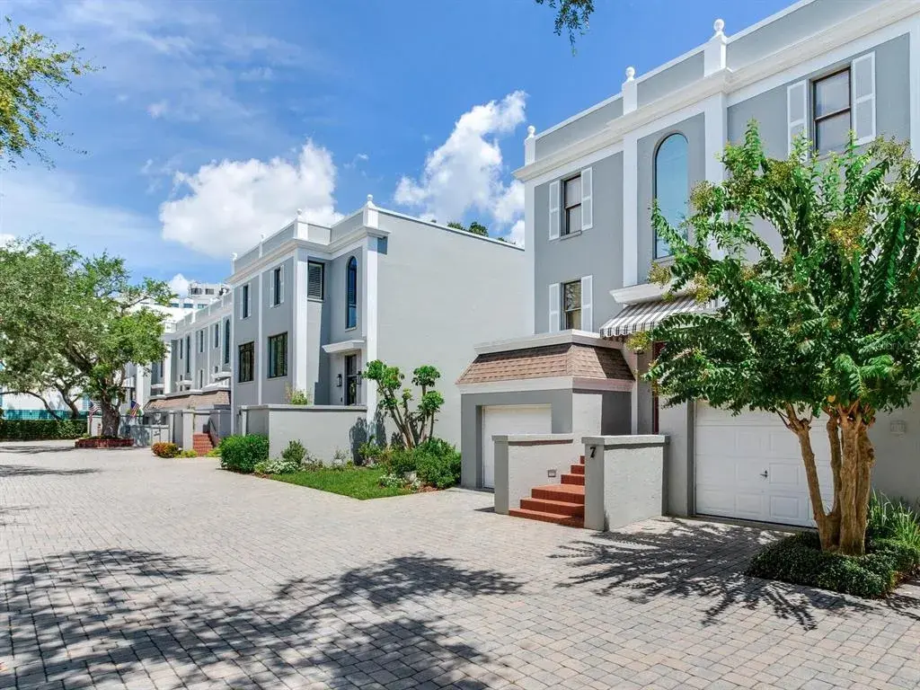 Property for sale at 5010 BAYSHORE BOULEVARD UNIT 7, TAMPA, FL, 33611